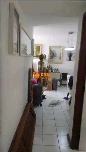 Imagem VENDO APARTAMENTO NA MADALENA 3 QTOS REFORMADOS.