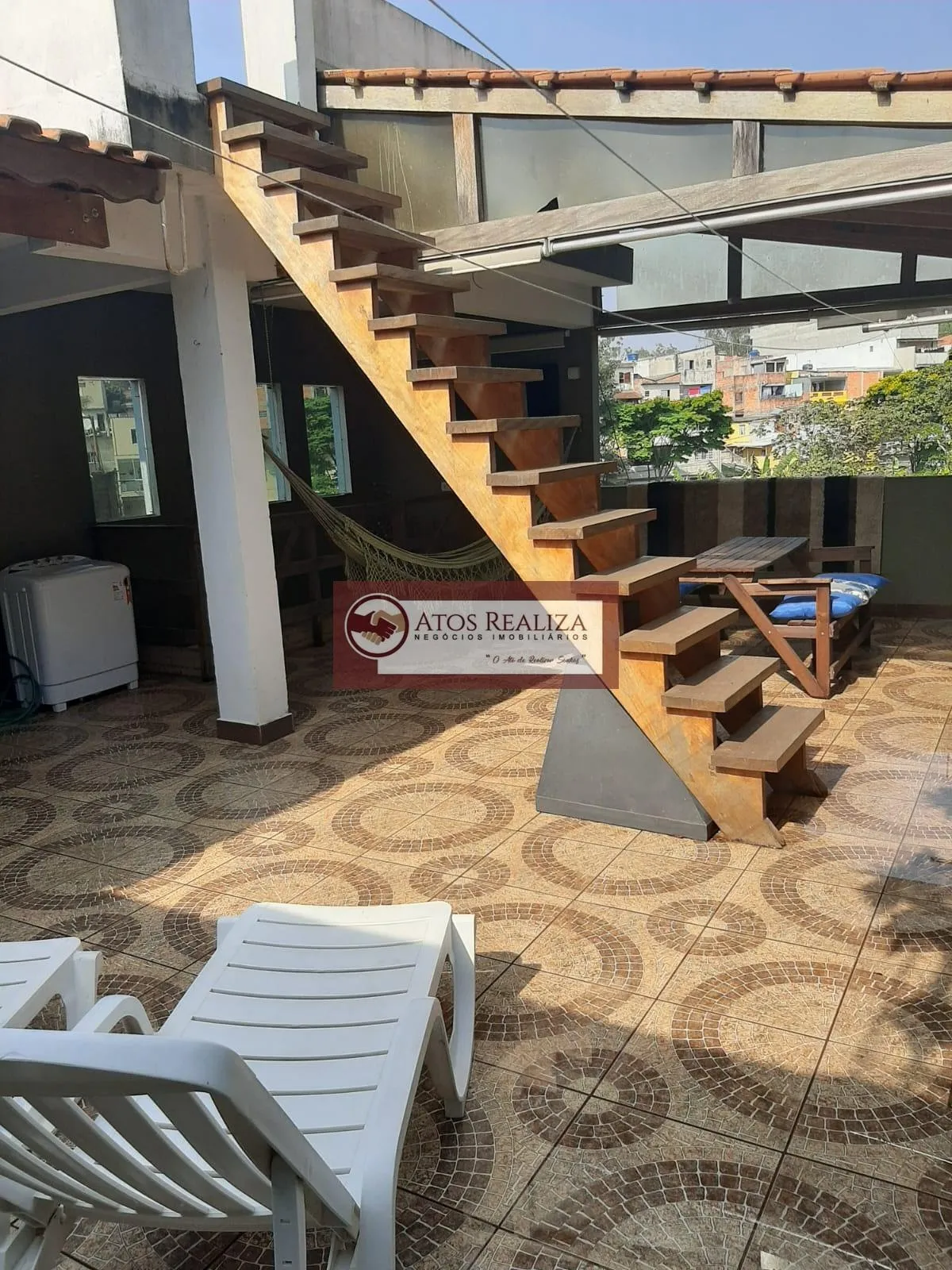 Imagem Sobrado à venda no Jardim Guanhembu - 2 Dormitórios