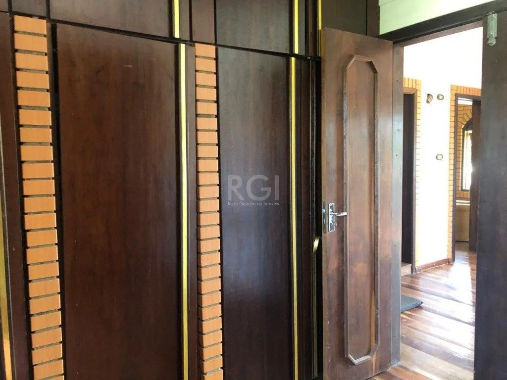 Imagem Casa para Venda - 326m², 3 dormitórios, sendo 2 suites, 4 vagas - Parque dos Maias