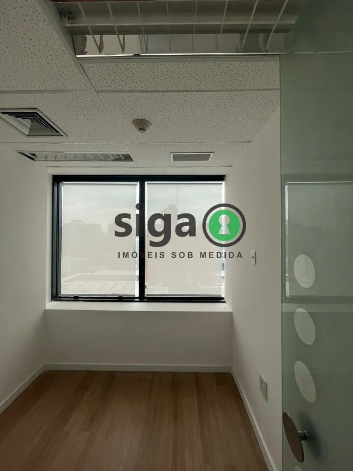 Imagem Sala Comercial e 4 banheiros para Locação, 290 m² por R$ 41.000,00
