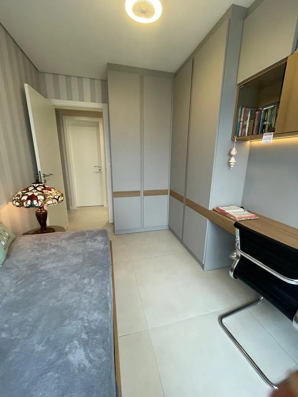Imagem Apartamento à venda em Torres, Centro, com 2 quartos, 76,87m2