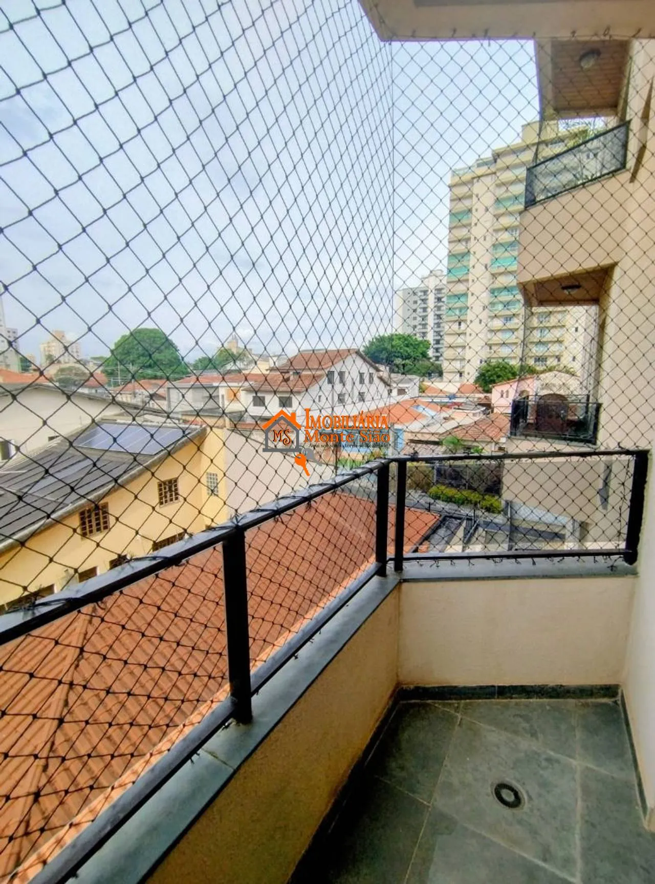 Imagem Apartamento com 2 dormitórios à venda, 76 m² por R$ 449.000,00 - Vila Galvão - Guarulhos/SP