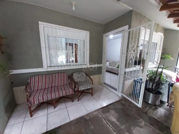 Imagem Casa no Bairro Hipica de 2 dormitórios