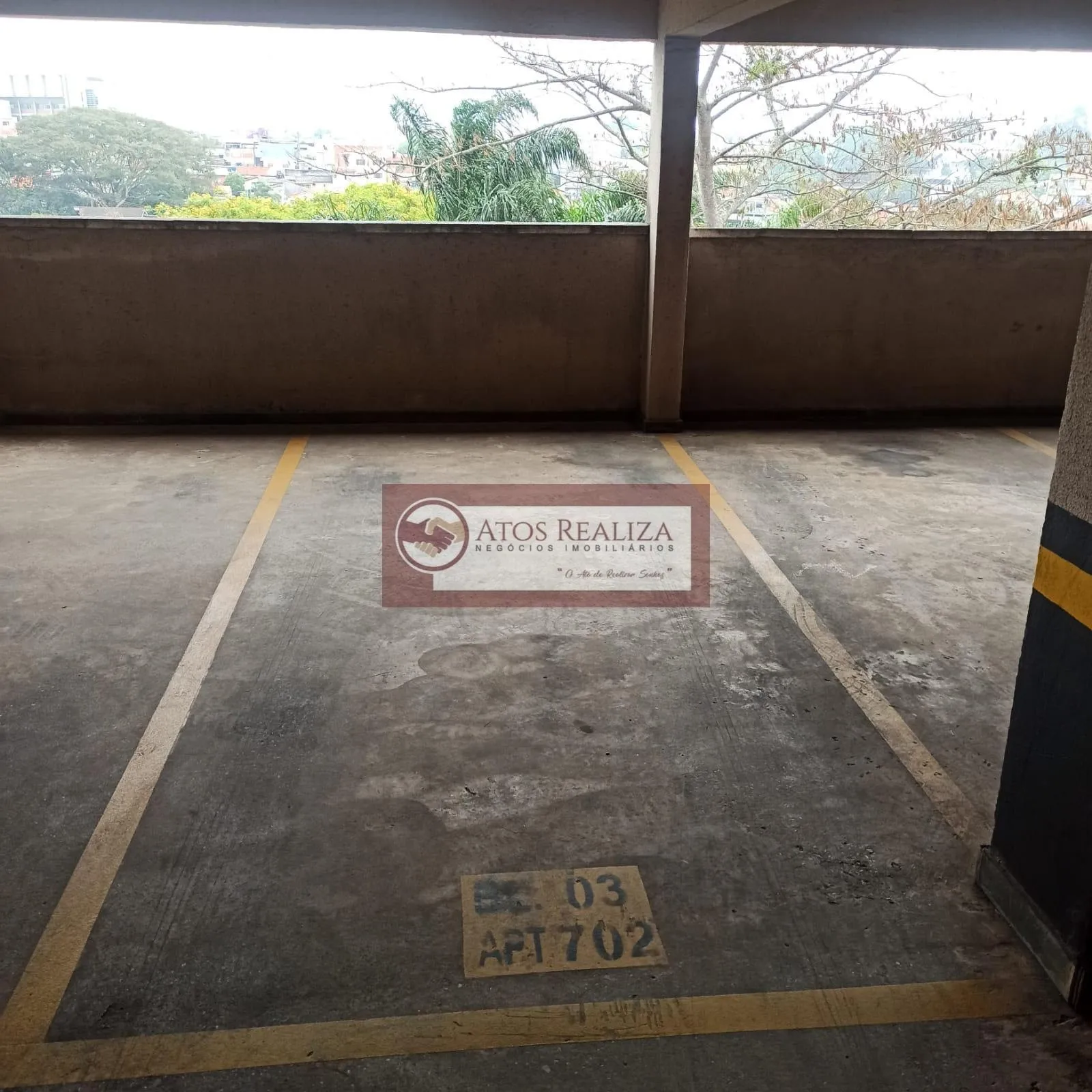 Imagem Vendo Apartamento no Jardim Lalo proximo a estação autódromo da CPTM, e Rua Miguel Yunes. Vendo lindo Apartamento todo reformado no Jardim Lalo, imóvel com 2 Dormitórios, 1 vaga de garagem, cozinha americana com Armários, imóvel próximo a estação autodrom
