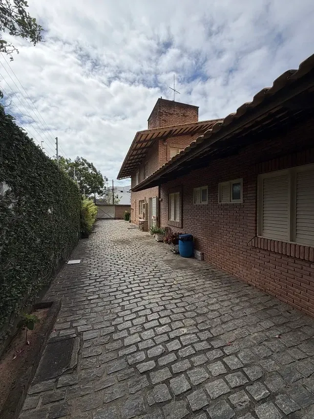 Imagem Sobrado com 4 Quartos à Venda, 500 m² em Edson Queiroz - Fortaleza