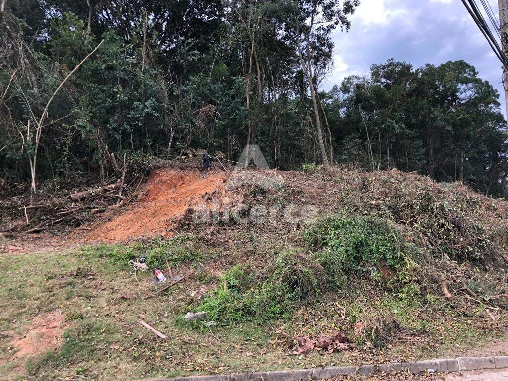 Imagem Terreno com 3.643 m², Viabilidade 70 % para Desmembramento e Construção - Forquilhas, São José/SC