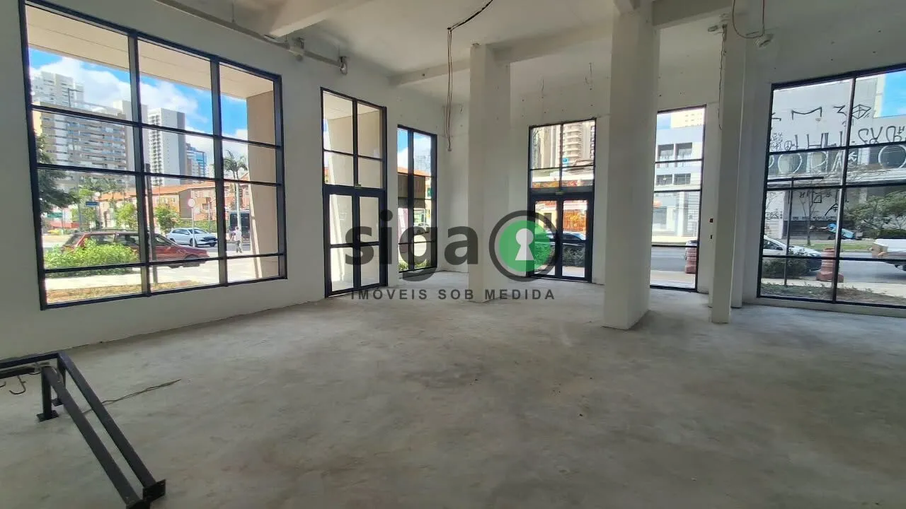 Imagem Loja de esquina com 500 m² para locação no Brooklin | Pé-direito duplo e porte-cochère