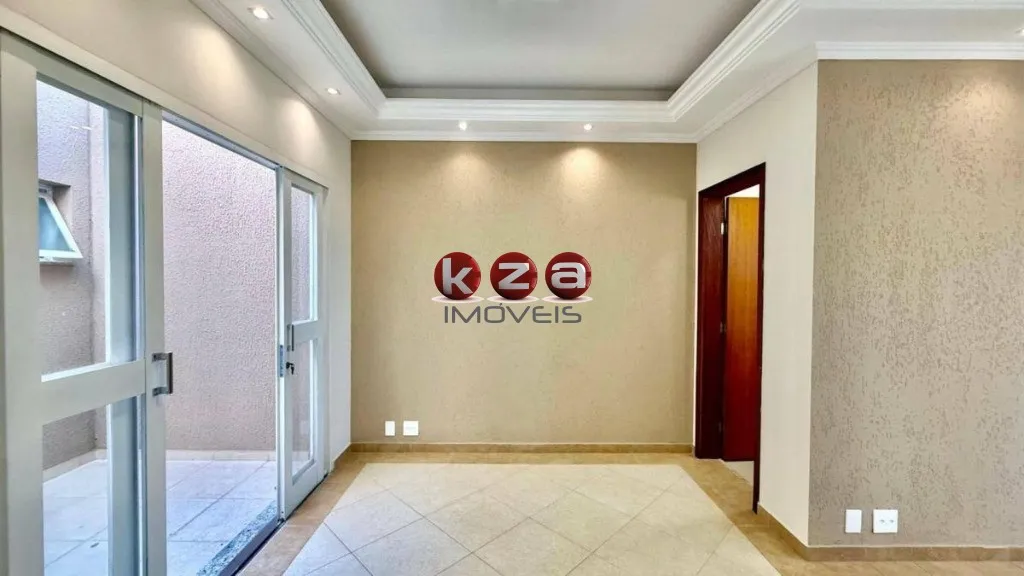 Imagem Oportunidade única: Casa à venda em Valinhos-SP, Jardim Santa Helena, 3 quartos, 1 suíte, 1 sala, 3 banheiros, 2 vagas de garagem, 172m².