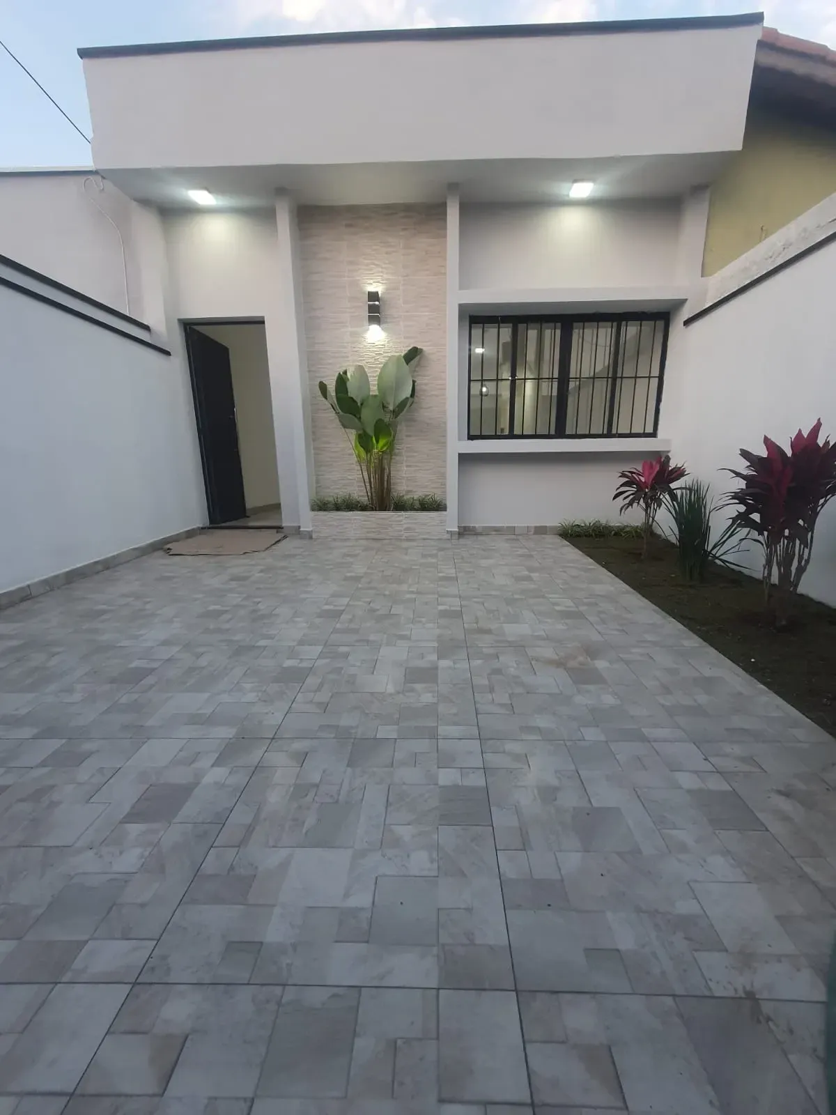 Imagem Casa com 2 Quartos à Venda, 77 m² em Vila Industrial - Mogi das Cruzes