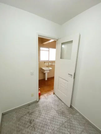 Imagem Imperdível! Apartamento na Vila Pompéia, São Paulo-SP: 3 quartos, 1 suíte, 2 vagas, 83m² - Venda ou Locação