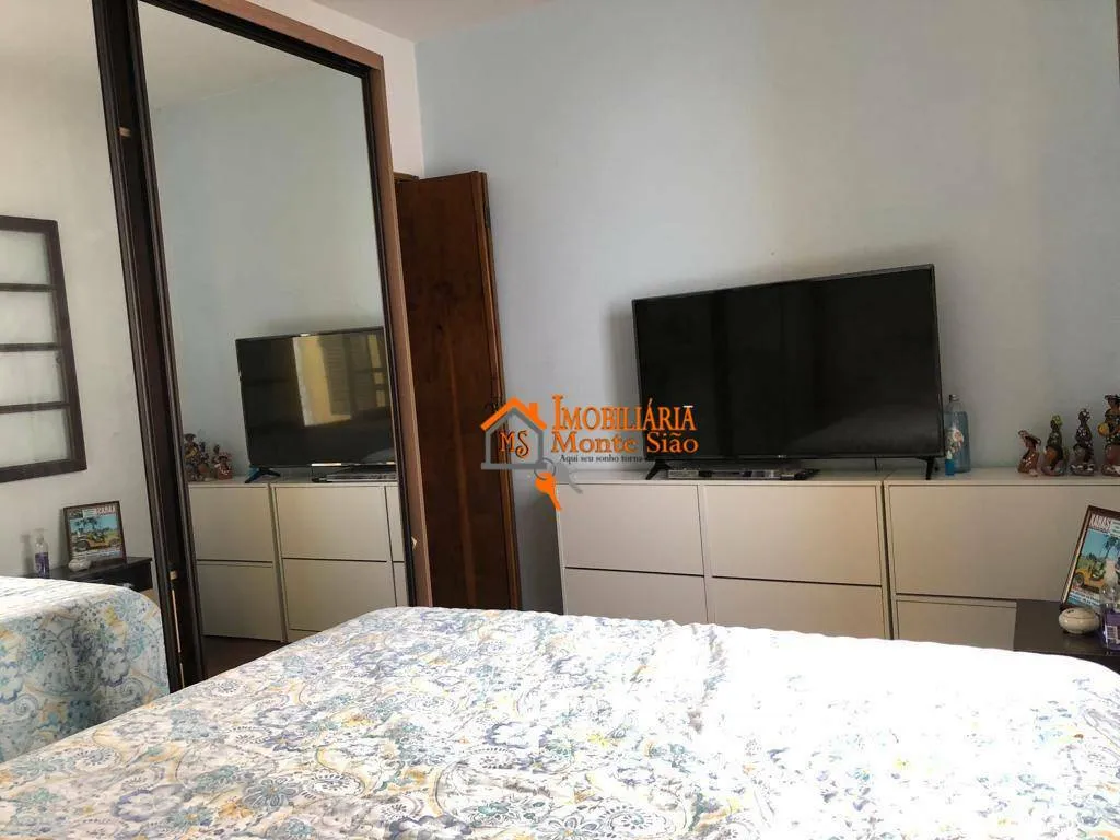 Imagem Sobrado com 2 dormitórios à venda, 140 m² por R$ 750.000,00 - Parque Flamengo - Guarulhos/SP