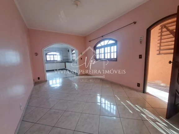 Imagem Casa para venda ou locação em Osasco-SP, bairro Veloso: 3 quartos, 2 suítes, 4 banheiros, 2 vagas, 235m². Confira!