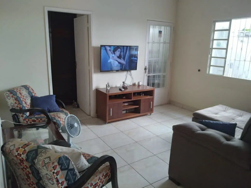 Imagem Casa à venda 4 Quartos, 1 Suite, 2 Vagas, 360M², São Benedito, Pindamonhangaba - SP