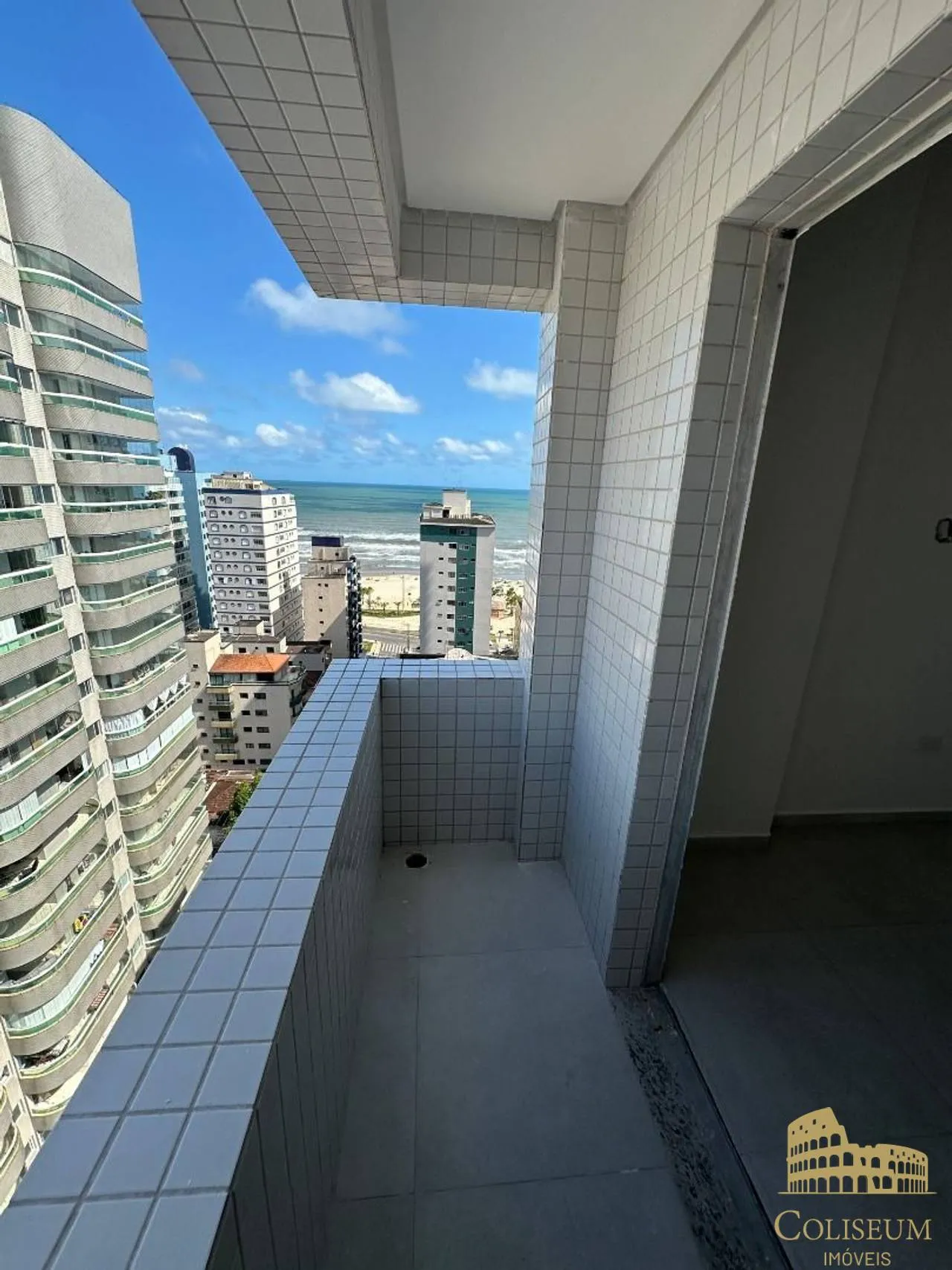 Imagem Apartamento com 2 dormitórios à venda, 76 m² por R$ 559.000,00 - Tupi - Praia Grande/SP