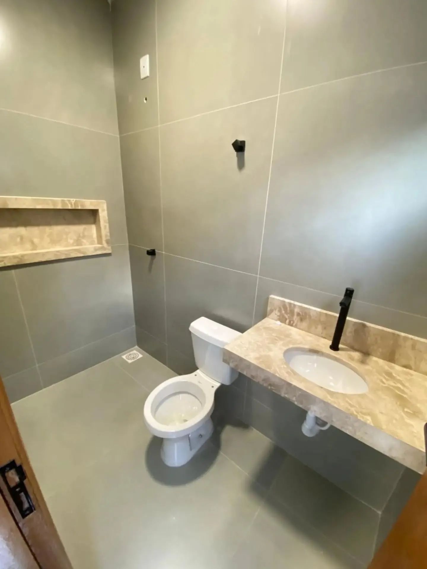Imagem Casa 3 Suites Sozinha No Lote No Jardim Olimpico