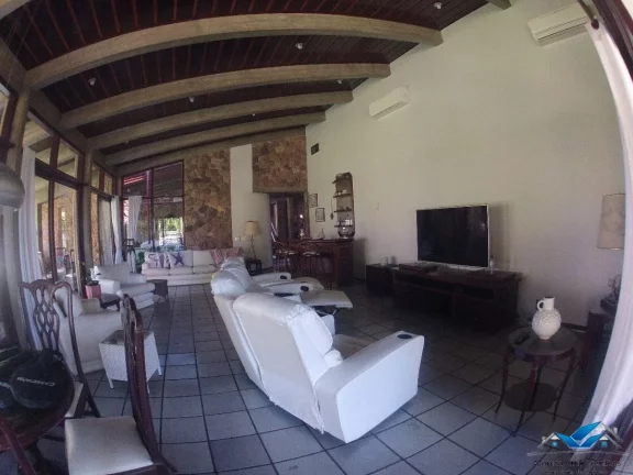 Imagem Casa maravilhosa pé na areia , está para locação e venda