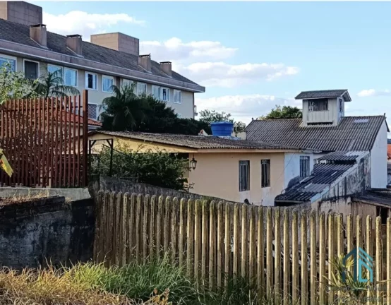 Imagem Terreno com 04 casas no bairro Boa Vista em Curitiba PR