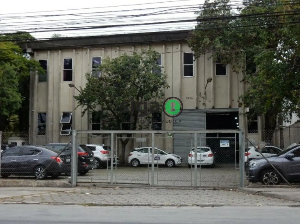 Foto do imóvel Imóvel Comercial/Industrial à Venda - Estrutura Completa com 2.194 m² - ZDE-2