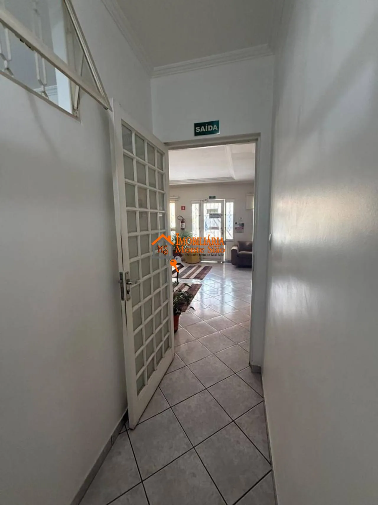 Imagem Sala para alugar, 14 m² por R$ 1.550,00/mês - Jardim Santa Mena - Guarulhos/SP