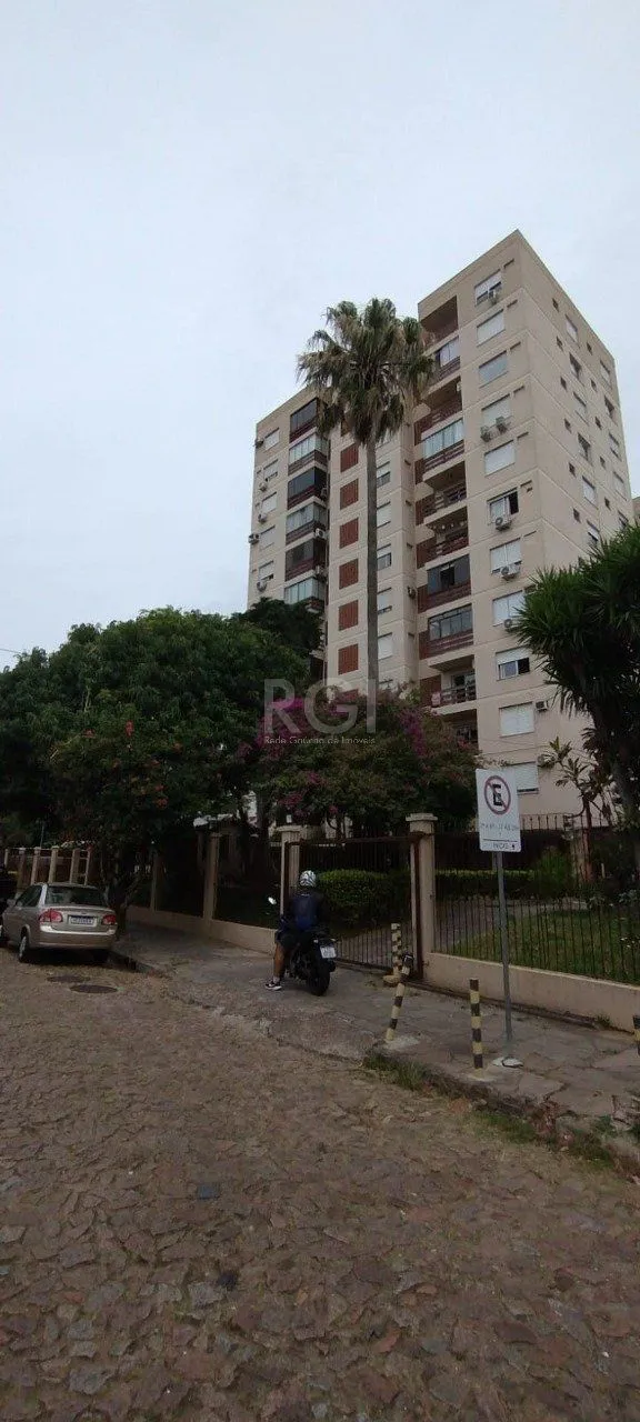Apartamento no Bairro Glória - 2 Dormitório