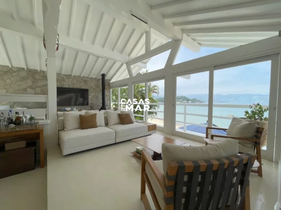 Foto do imóvel Casa de Luxo à Beira-Mar em Condomínio na Vila Velha, Angra dos Reis-RJ: 6 Quartos, 6 Suítes, 7 Salas e 7 Banheiros.