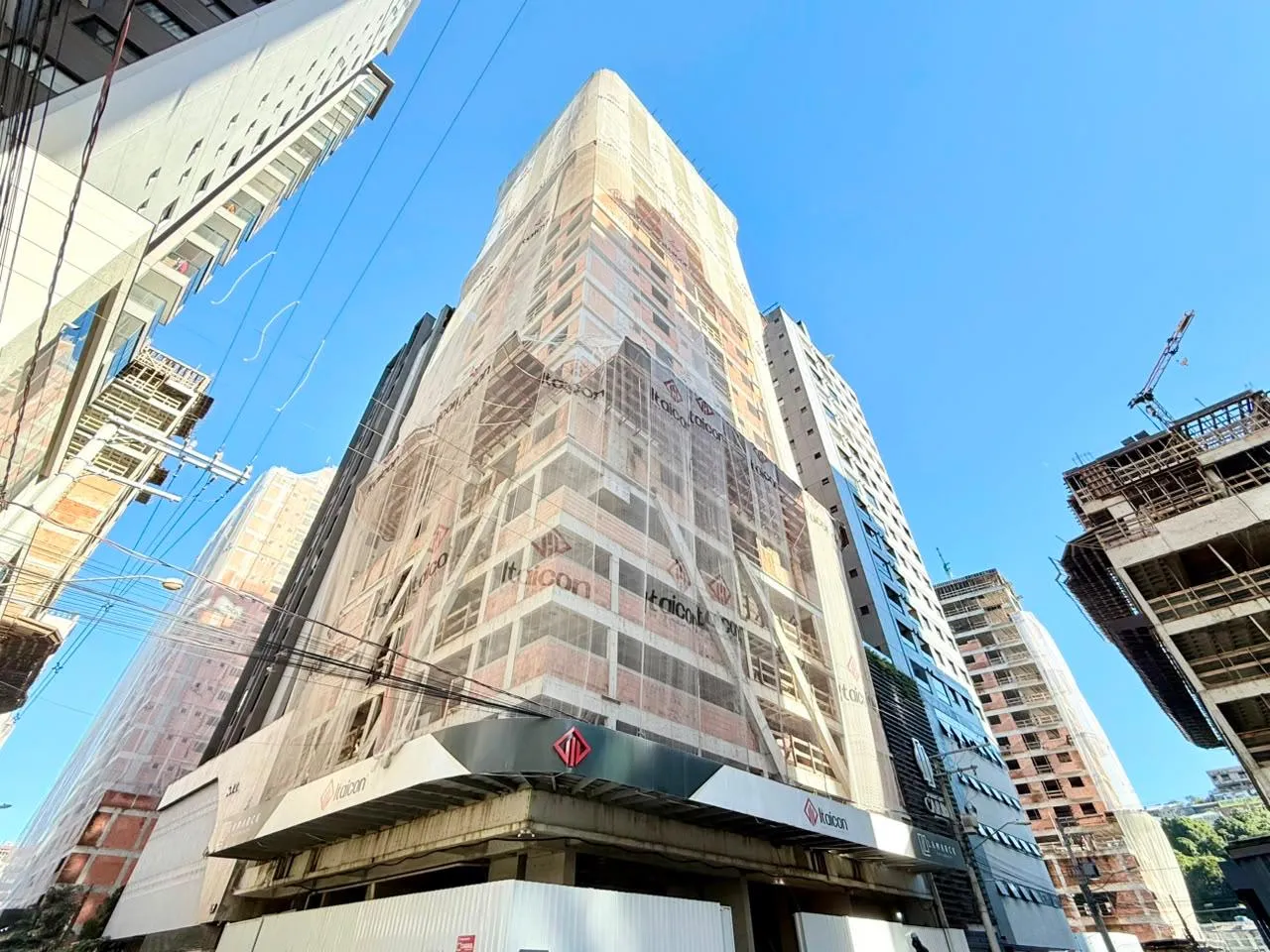 Foto do imóvel Apartamento à venda com 68m2 por R$ 900.000,00