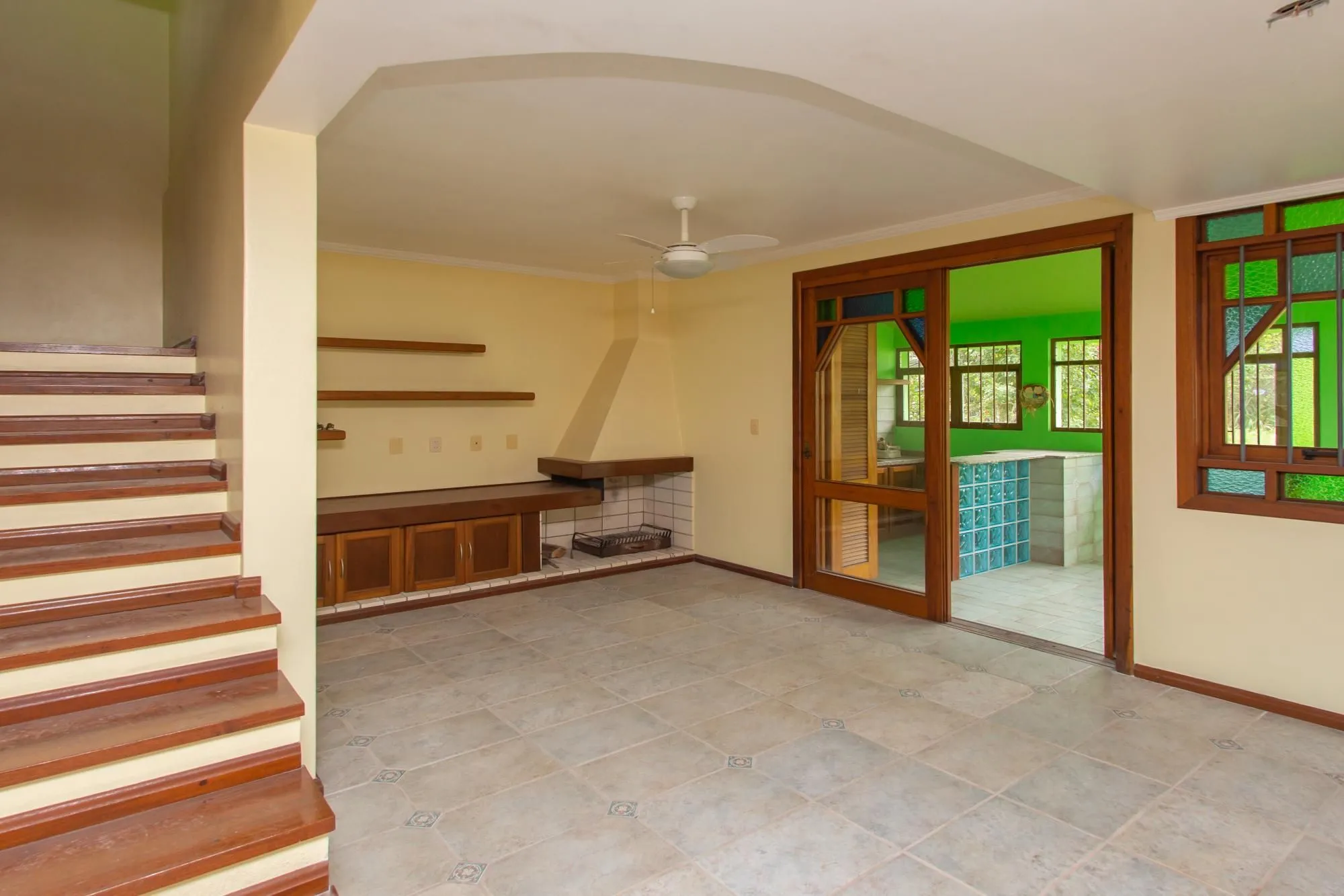 Imagem Casa com 3 quartos e 185m² à venda em Vila Nova