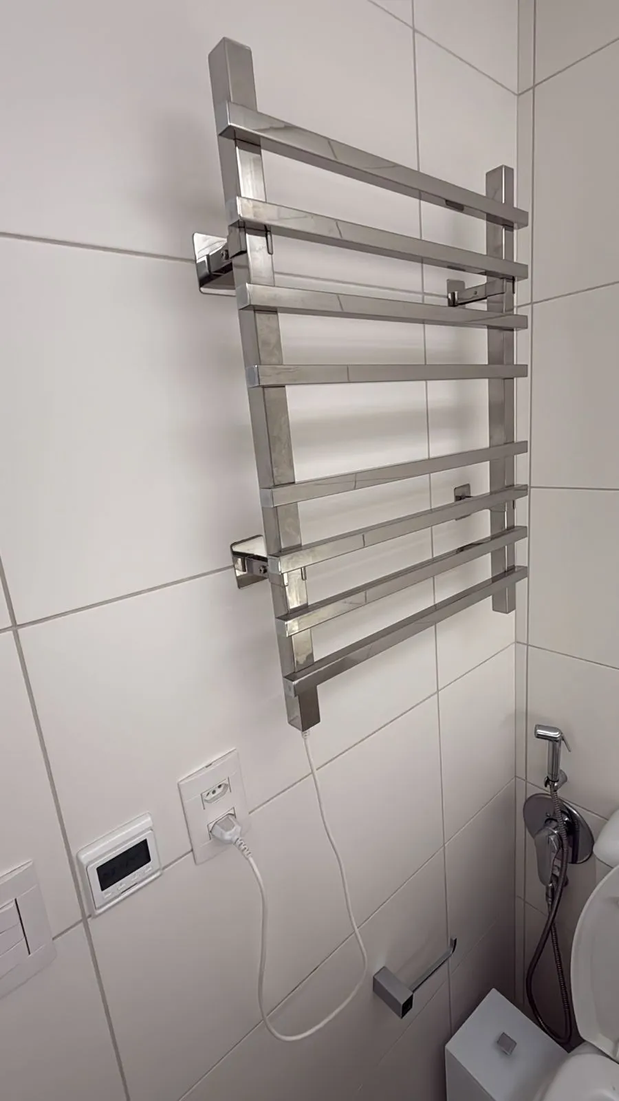 Imagem **Apartamento de 3 Quartos com 2 Suítes e 2 Vagas de Garagem na Tristeza, Porto Alegre, RS**