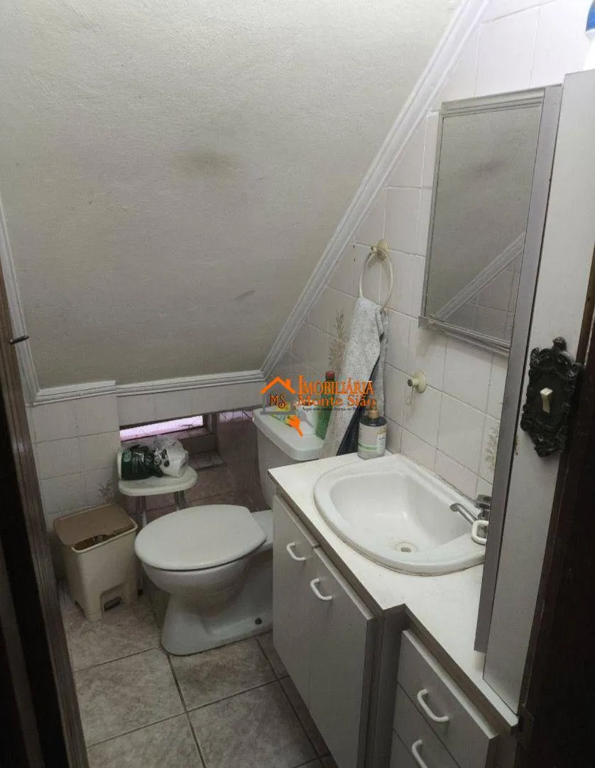 Imagem Sobrado com 3 dormitórios à venda, 155 m² por R$ 880.000,00 - Jardim Vila Galvão - Guarulhos/SP