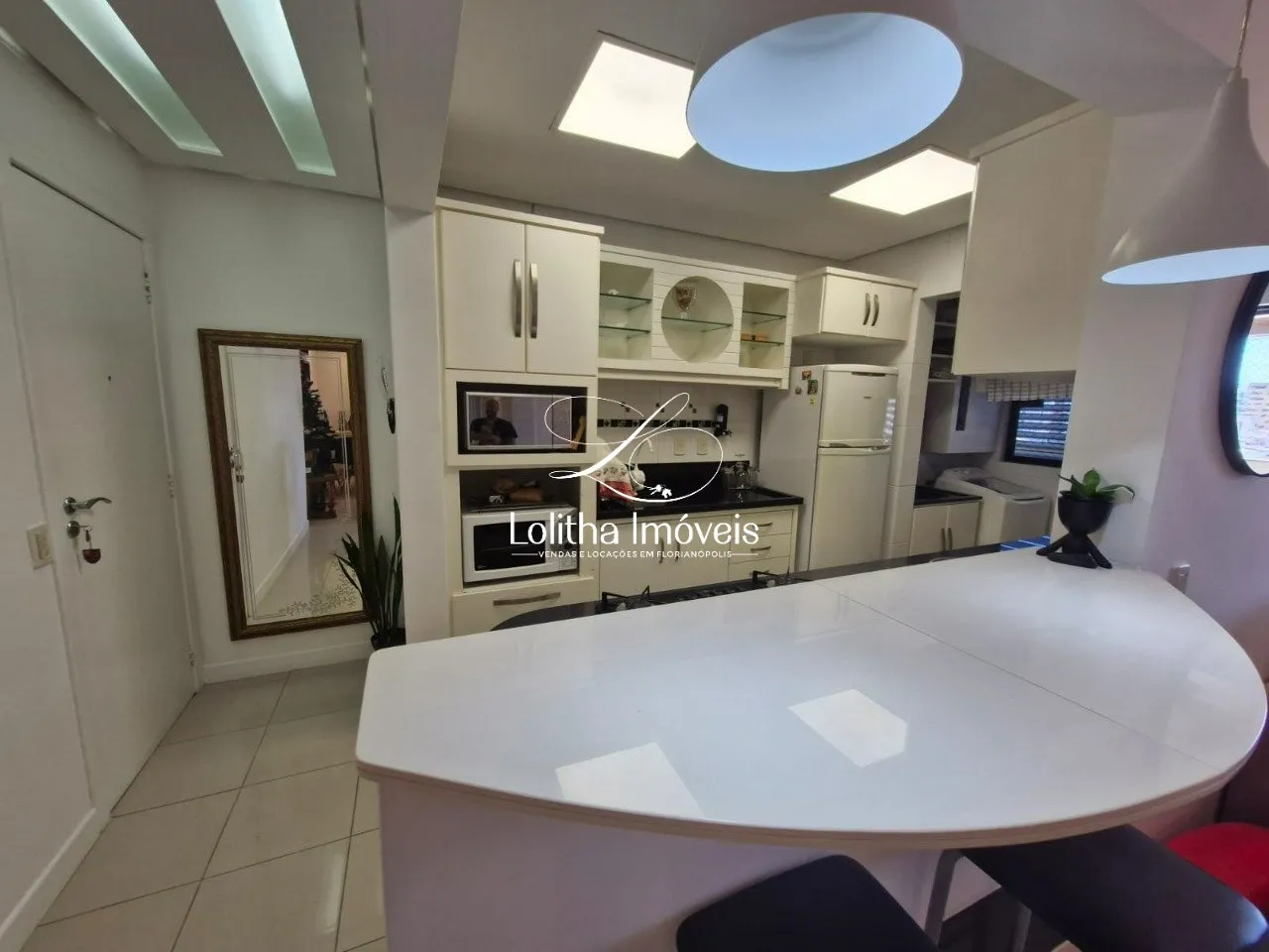 Imagem APARTAMENTO À VENDA NO ESTREITO, 3 QUARTOS SENDO 1 SUÍTE E 2 VAGAS DE GARAGEM - FLORIANÓPOLIS/SC