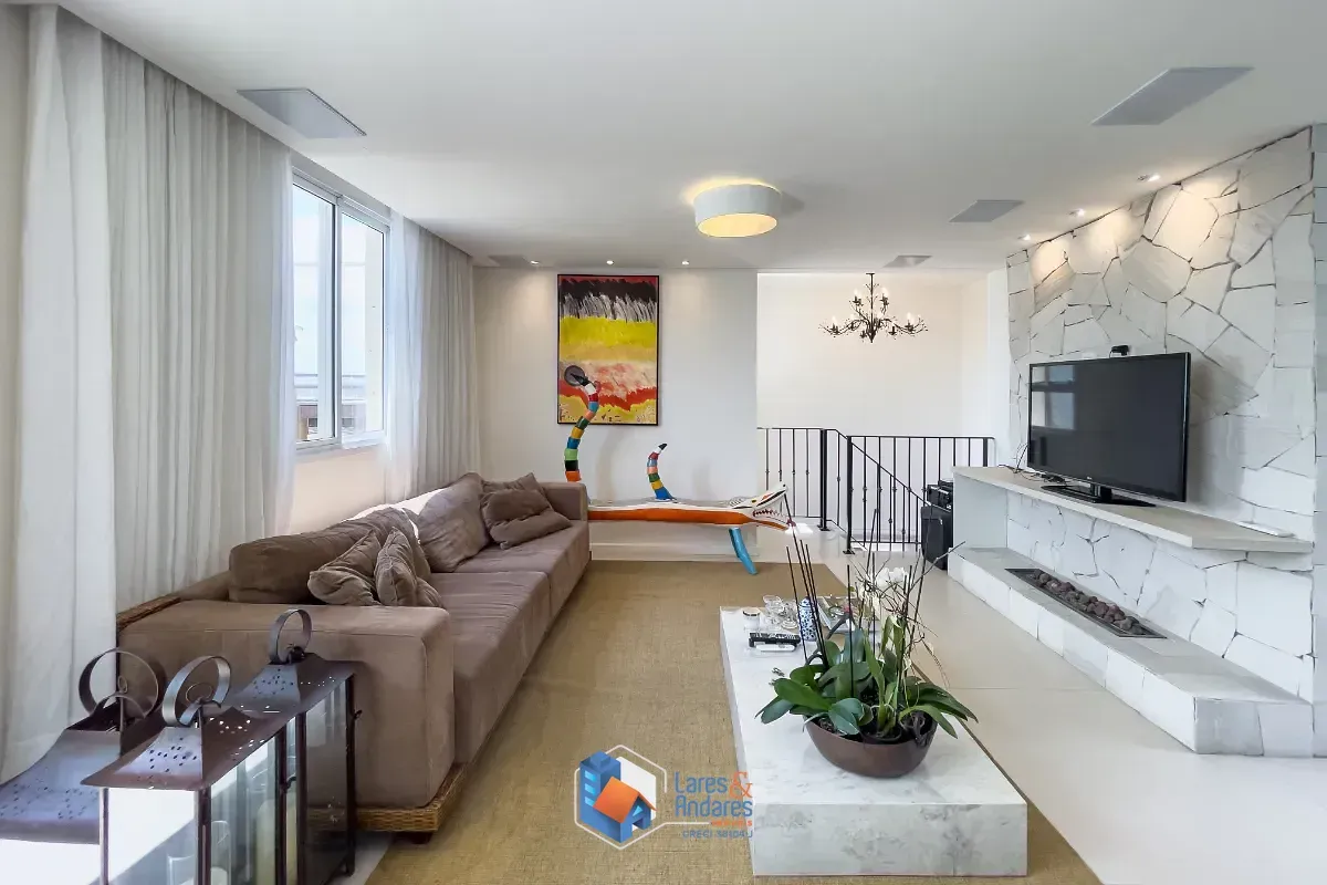 Imagem Cobertura para venda em Jardim da Glória com 3 quartos, sendo 1 suíte, 158m²