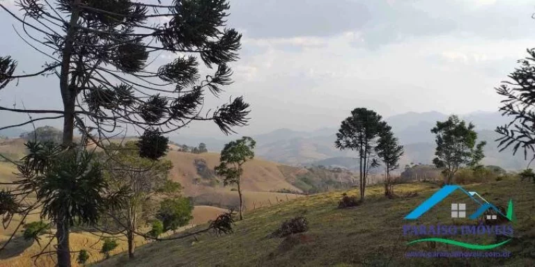 Imagem Paraíso Ecológico na Serra da Mantiqueira: Terreno com Vista Panorâmica!