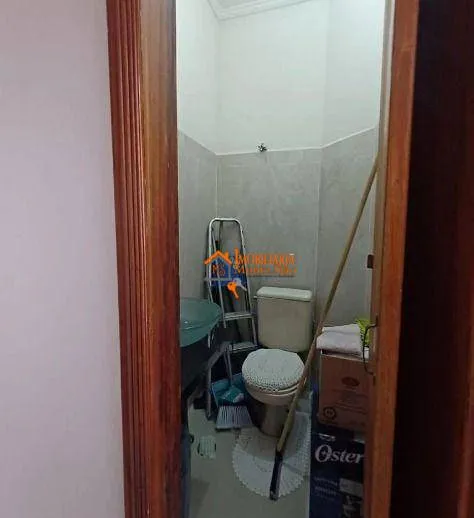 Imagem Sobrado com 3 dormitórios à venda, 300 m² por R$ 850.000,00 - Jardim Rosana - Guarulhos/SP