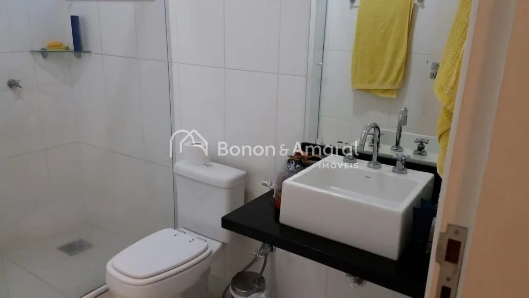 Imagem Sobrado à Venda no Condomínio Colinas dos Álamos em Valinhos/SP