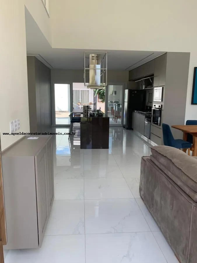 Casa em Condomínio para Venda em Parnamirim, Pium (Distrito Litoral), 4 dormitórios, 3 suítes, 4 banheiros, 4 vagas