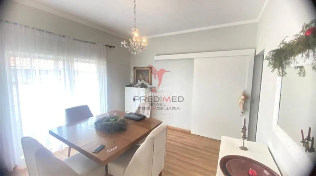 Imagem Casa de 3 quartos, 186m² no bairro Parque Residencial São José, em Lençóis Paulista