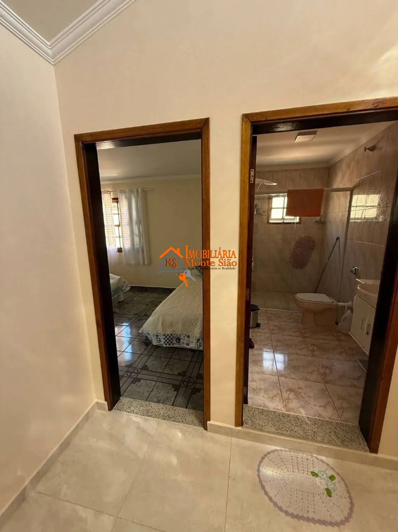 Imagem Sobrado com 3 dormitórios à venda, 164 m² por R$ 760.000,00 - Vila Rosália - Guarulhos/SP