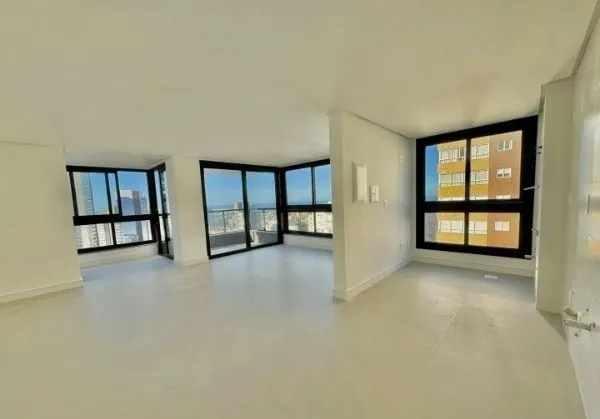 Imagem Apartamento em Torres Alto padrão de 3 dormitórios e 2 vagas