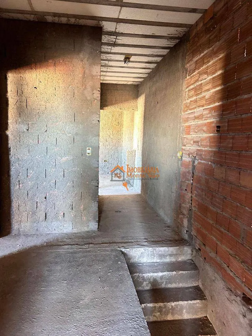 Imagem Sobrado com 2 dormitórios à venda por R$ 352.000,00 - Jardim Flor da Montanha - Guarulhos/SP