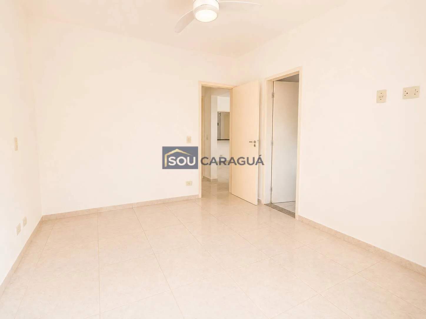 Imagem Apartamento a venda no Ed Talhamar em Caraguatatuba - Piscina