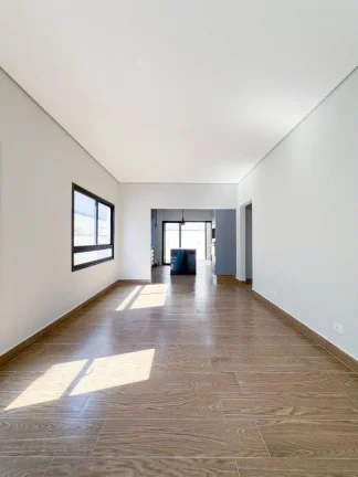 Imagem Casa com 3 quartos à venda, 250 m² por R$ 1.600.000 - Santana de Parnaíba/SP