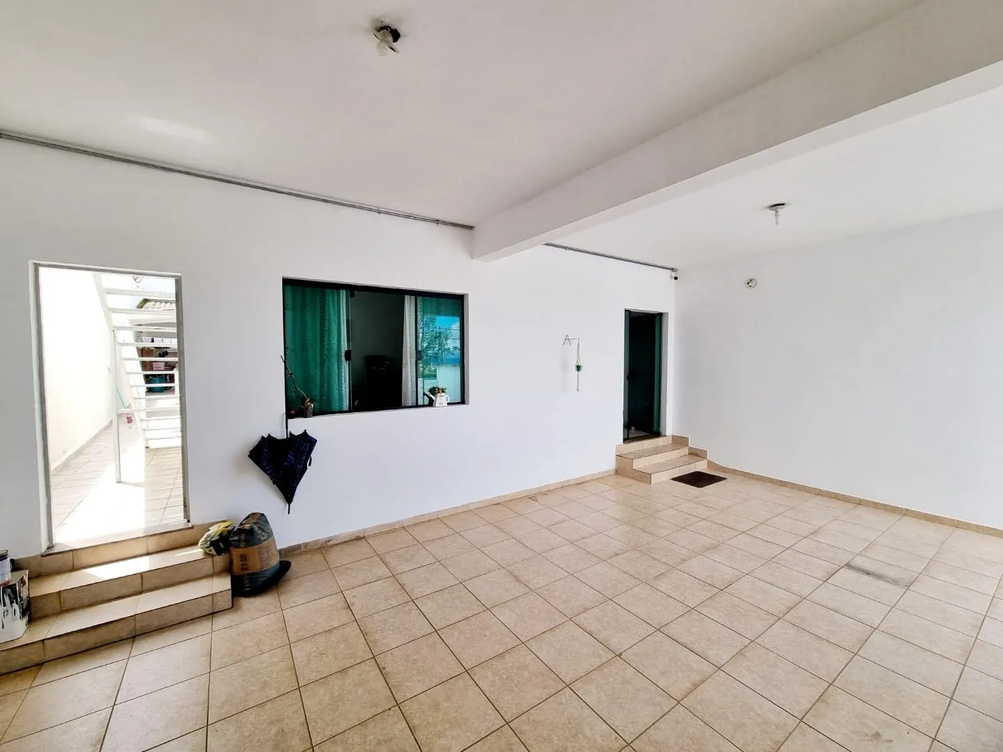 Imagem Casa à venda 4 Quartos, 4 Suites, 3 Vagas, 300M², Nova Guará, Guaratinguetá - SP