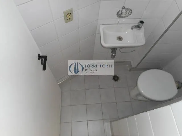Imagem Ampla sala comercial com 86 m² em Indianópolis, 600 metros Metrô Moema