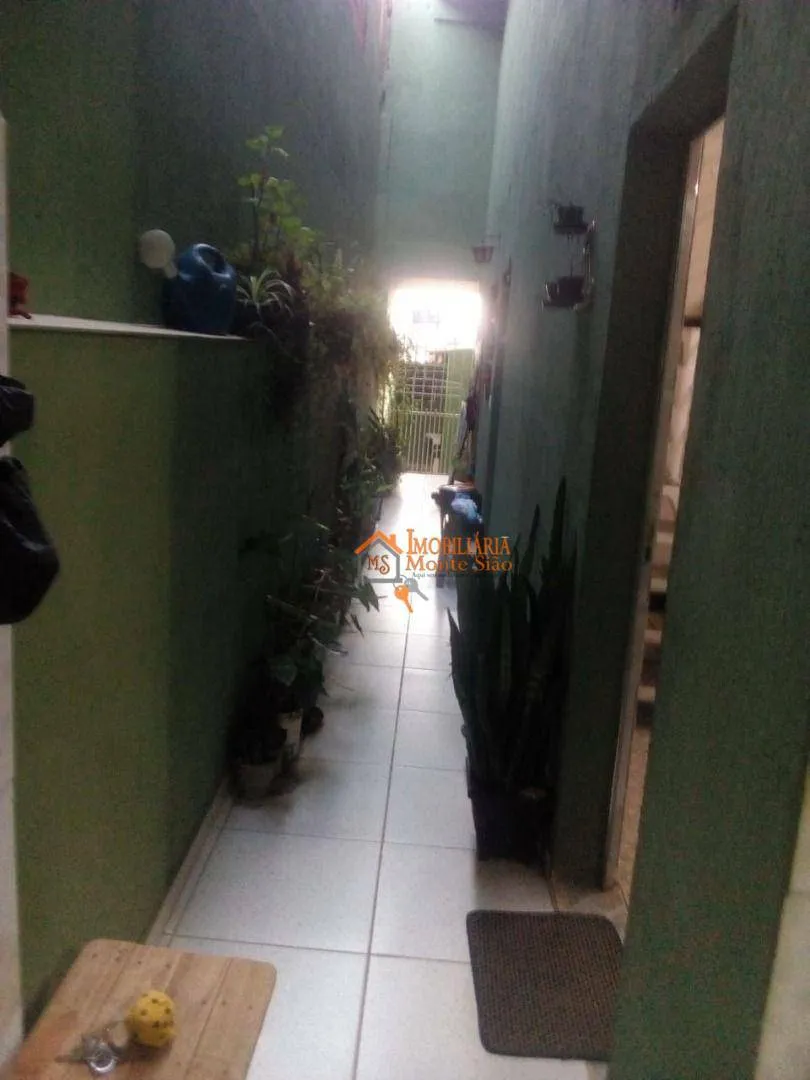Imagem Casa com 3 dormitórios à venda, 125 m² por R$ 250.000,00 - Recreio São Jorge - Guarulhos/SP
