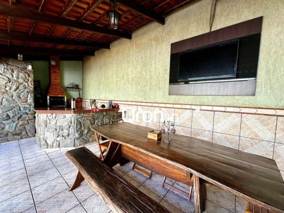 Imagem Sobrado à venda, 328 m² por R$ 1.190.000,00 - Jardim América - Goiânia/GO
