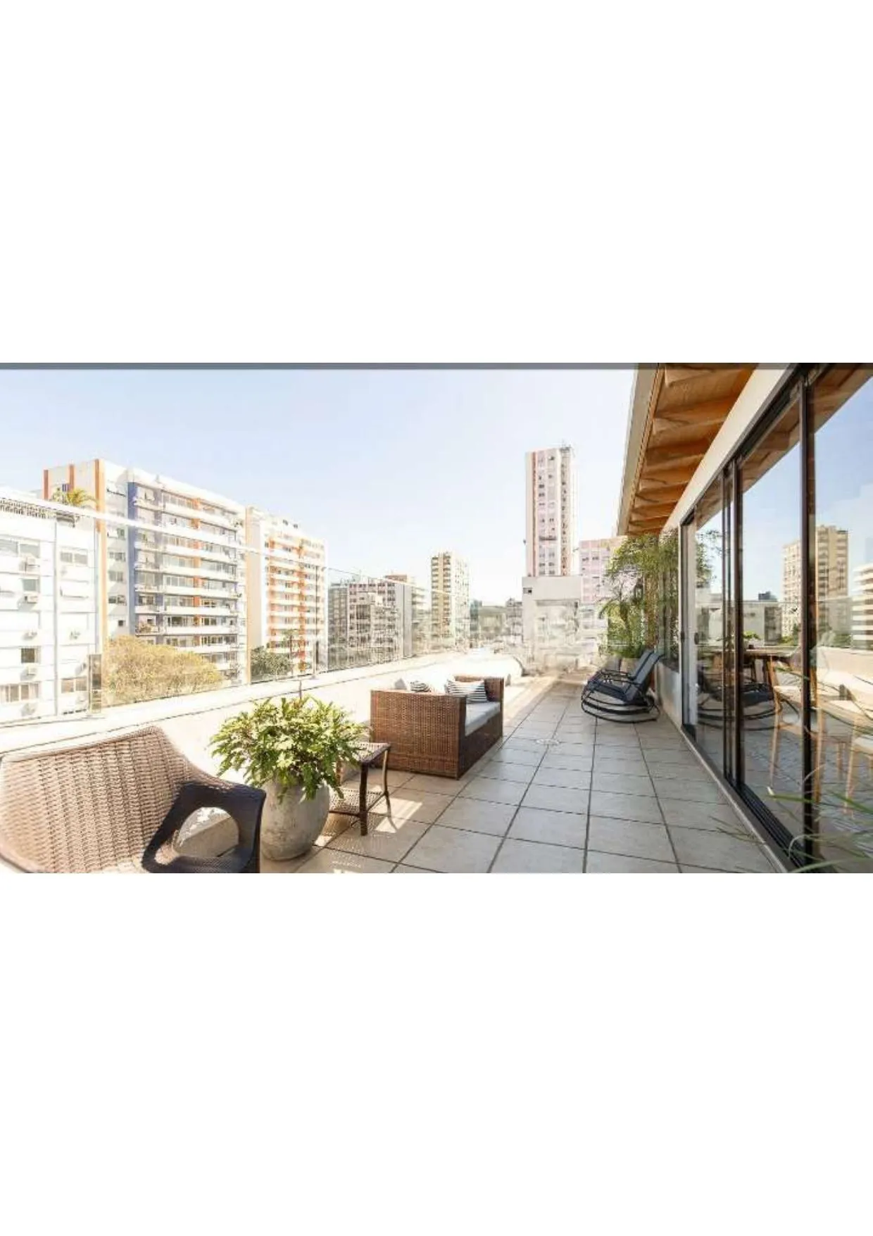 Imagem Cobertura duplex a venda no bairro mais charmoso, de Porto Alegre.