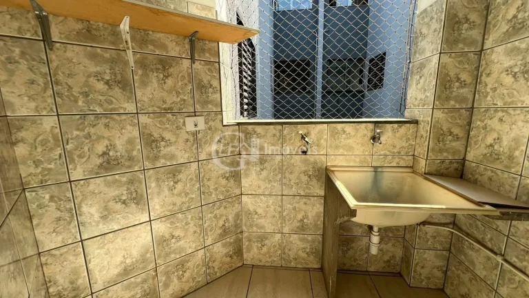 Imagem Apartamento à venda em Campo Grande-MS, bairro Coronel Antonino: 3 quartos, 1 suíte, 2 salas, 1 banheiro, 1 vaga, 68,63 m².