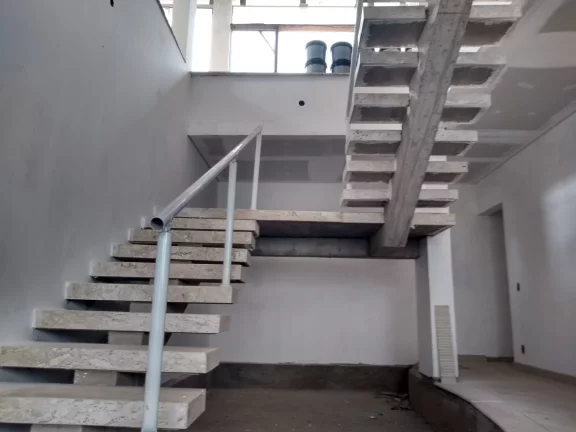 Imagem Linda casa com 3 pisos, Jd Estoril, venda