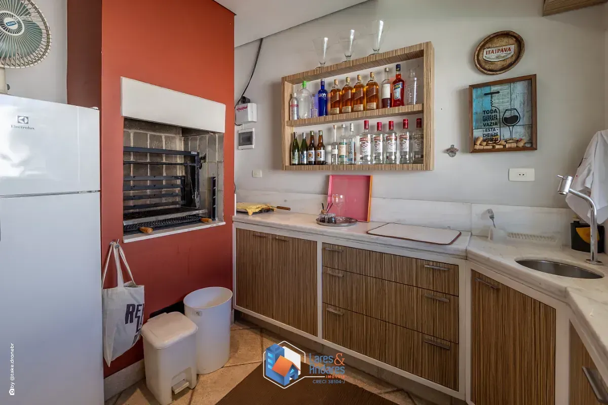 Imagem Casa para venda em Morumbi com 4 quartos, sendo 2 suítes, 556m²