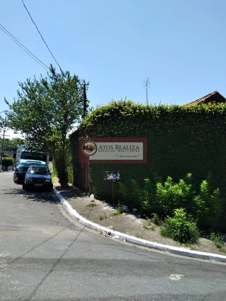 Imagem Casa térrea com edícula à venda em Jardim Esmeralda Região da Cidade Dutra SP. 300m², 3 dormitórios, 2 banheiros, 4 Vagas de garagem por R$800.000. Oportunidade!